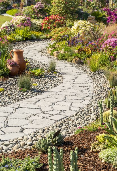 Pathway Landscaping in Lake Mary