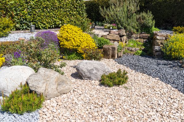Decorative Gravel Installation in Lake Mary